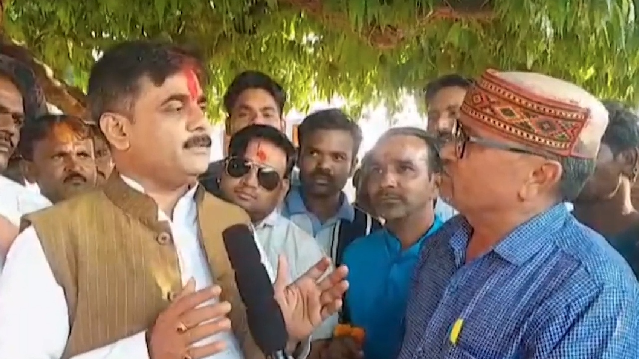 MP Elections 2023: बागी नेताओं को लेकर क्या बोले टीकमगढ़ से बीजेपी प्रत्याशी राकेश गिरी?