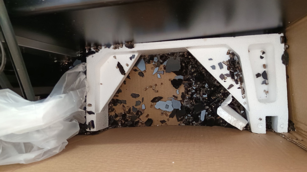 X User Receives Kitchen Chimney Ordered Online In Pieces, Flipkart Responds