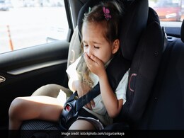 Treat Car Sickness in Kids: बच्चों को सफर में आती हैं उल्टियां, तो ट्राई करें ये उपाय, मिलेगी कार सिकनेस से राहत Treat Car Sickness in Kids: बच्चों को सफर में आती हैं उल्टियां, तो ट्राई करें ये उपाय, मिलेगी कार सिकनेस से राहत