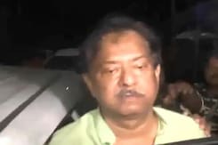क्या है राशन वितरण घोटाला, जिसमें धरे गए पश्चिम बंगाल के मंत्री? क्या है राशन वितरण घोटाला, जिसमें धरे गए पश्चिम बंगाल के मंत्री?