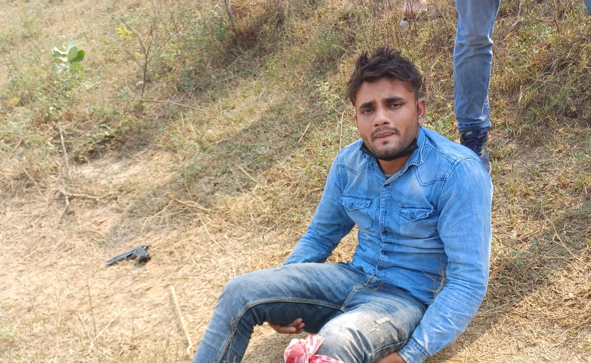 Delivery Agent Rapes Woman In Noida, Steals Cop's Gun While On The Run