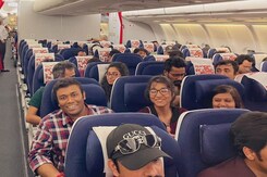 "Operation Ajay": 4th Flight With 274 Indians Lands In Delhi "Operation Ajay": 4th Flight With 274 Indians Lands In Delhi