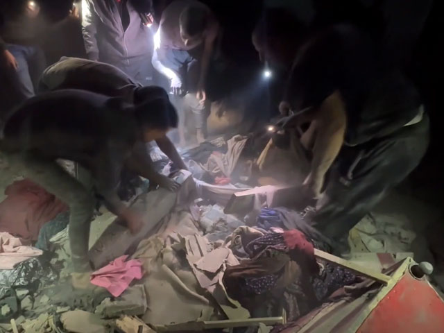 इजरायली हवाई हमले के 7वें दिन एक ही परिवार के 13 फिलिस्तीनी मारे गए