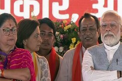 Rajasthan में Ticket बंटवारे के बाद मचा बवाल Rajasthan में Ticket बंटवारे के बाद मचा बवाल