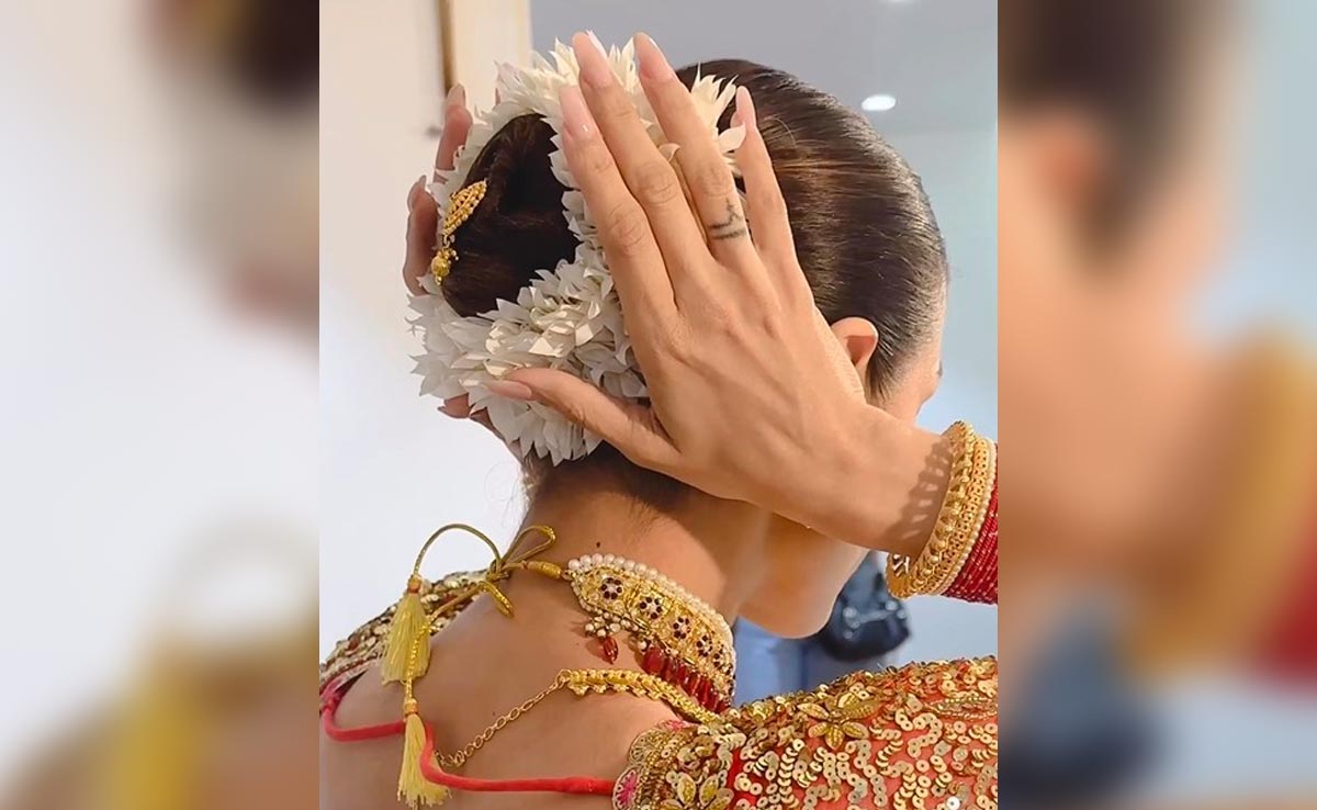 पायल, बिंदी, गजरा...फुल मराठी मुलगी बनीं मलाइका अरोड़ा, फैन्स - बोले जिम लुक से अच्छा है ये