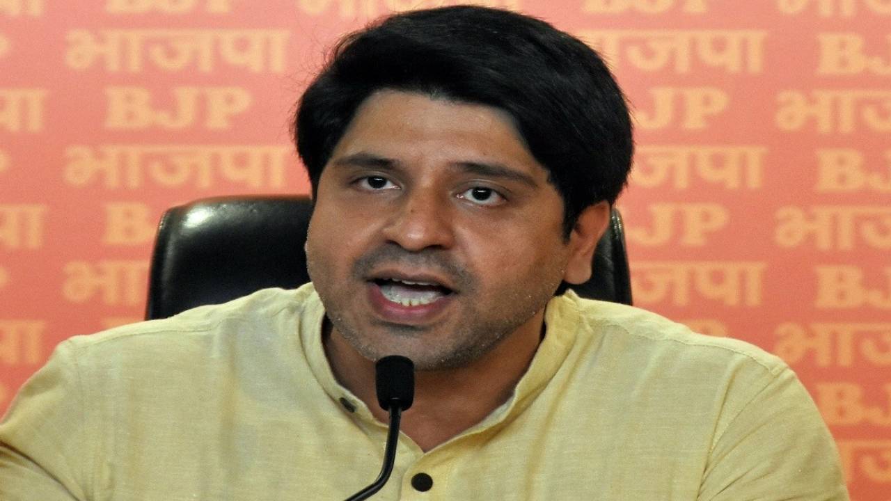 शहजाद पूनावाला ने राहुल गांधी को क्यों दी कांग्रेस जोड़ो यात्रा निकालने की सलाह?