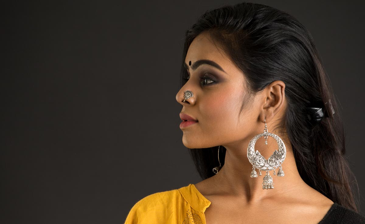 इस फेस्टिव सीजन में छा जाएंगी आप, खरीदें Shoppers Stop से ये 5 स्‍टाइलिश ज्वेलरी, पाएं 10% रिवॉर्ड भी