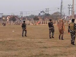 जम्मू-कश्मीर : श्रीनगर में क्रिकेट खेल रहे पुलिस इंस्पेक्टर को आतंकियों ने मारी गोली जम्मू-कश्मीर : श्रीनगर में क्रिकेट खेल रहे पुलिस इंस्पेक्टर को आतंकियों ने मारी गोली