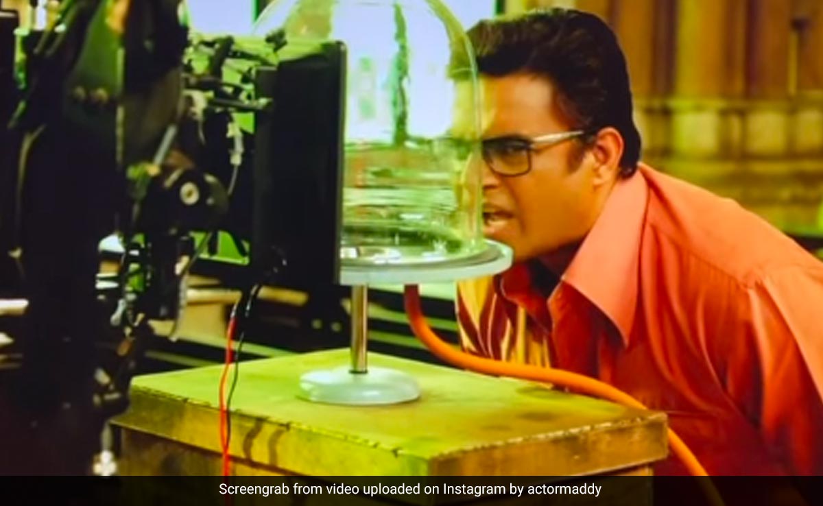Madhavan Shares LOL BTS From <i>Rocketry</i> Sets: "When You Make It A Little Too Real"