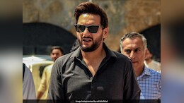 Shahid Afridi  'शाहिद आफ्रिदीनं मला धर्मांतर करण्यास अनेकदा सांगितलं', माजी क्रिकेटपटूचा गौप्यस्फोट