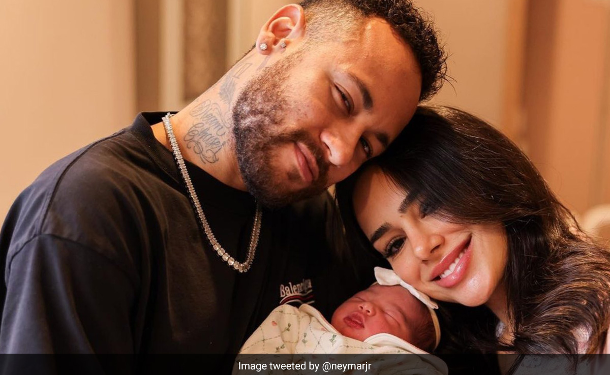 "Our Mavie Arrived...": Neymar Jr Welcomes Baby Girl With Girlfriend Bruna Biancardi