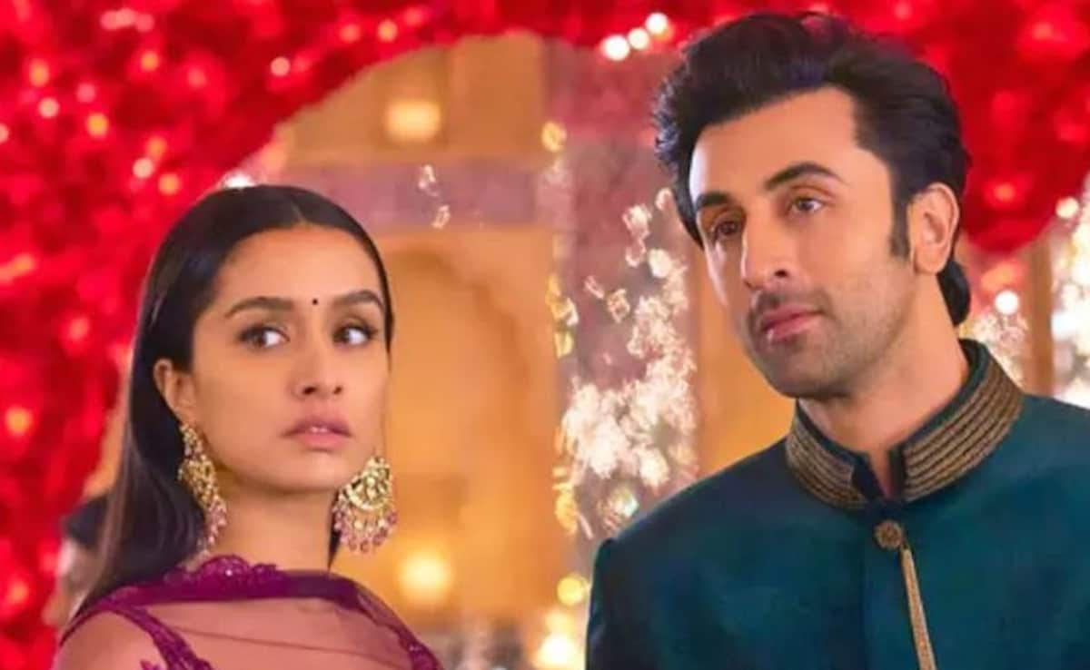 महादेव बेटिंग ऐप मामले में अब तक इन बॉलीवुड एक्टर्स से की गई है पूछताछ