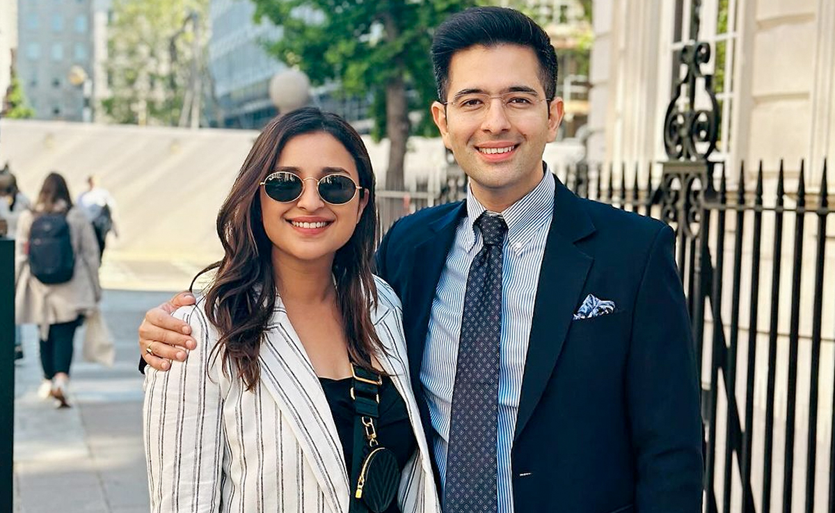 परिणीति चोपड़ा के बर्थडे पर राघव चड्ढा ने शेयर कीं डेटिंग के दिनों की तस्वीरें, लीक कर दिया निक नेम