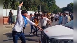 ED की कार्रवाई के विरोध में NSUI का उग्र प्रदर्शन, PM मोदी का पुतला फूंका, रोकीं अधिकारियों की गाड़ियां