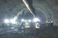 मुंबई-अहमदाबाद हाई-स्पीड रेल कॉरिडोर के लिए पहली माउंटेन टनल तैयार मुंबई-अहमदाबाद हाई-स्पीड रेल कॉरिडोर के लिए पहली माउंटेन टनल तैयार