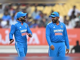 विराट कोहली और रोहित शर्मा के लिए काल हैं मोहम्मद आमिर, आंकड़े देख पकड़ लेंगे माथा विराट कोहली और रोहित शर्मा के लिए काल हैं मोहम्मद आमिर, आंकड़े देख पकड़ लेंगे माथा