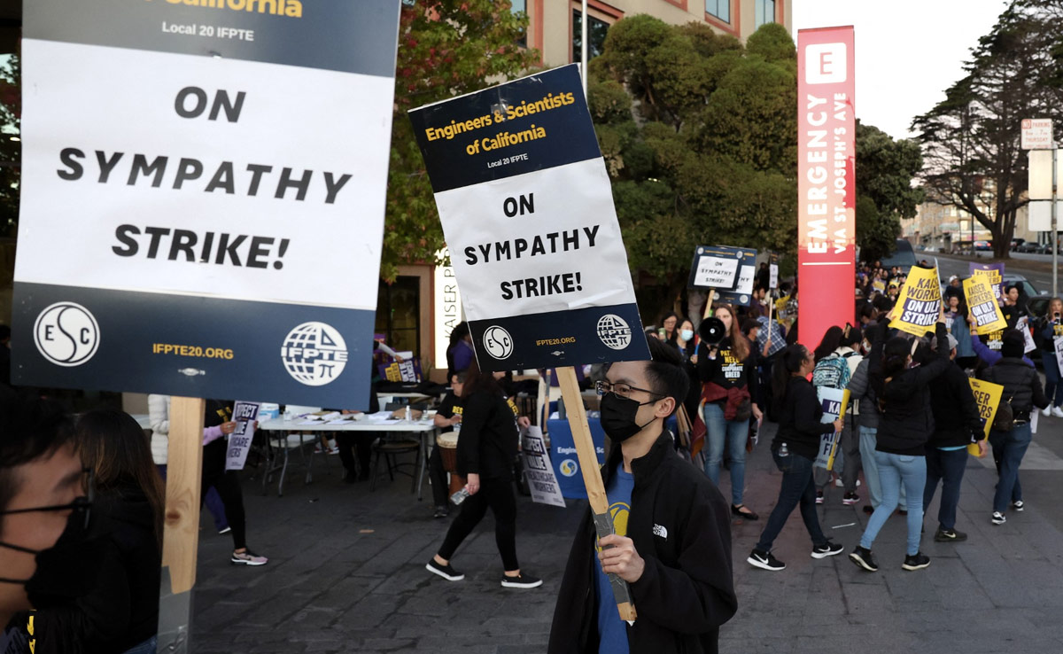Over 75,000 US Healthcare Workers Go On Strike Over Wages, Staff Shortages