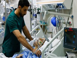 Surgeons Operate In Corridors As Israel Bombs Fill Gaza Hospitals Surgeons Operate In Corridors As Israel Bombs Fill Gaza Hospitals