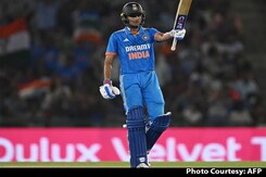 Shubman Gill Down With Fever, Doubtful For India's World Cup Opener vs Australia: Report Shubman Gill Down With Fever, Doubtful For India's World Cup Opener vs Australia: Report