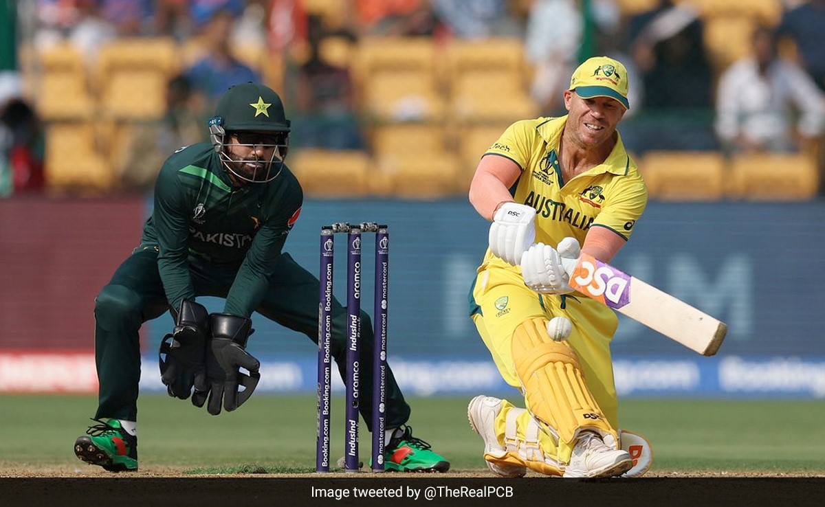 क्या आज पाकिस्तान ऑस्ट्रेलिया से जीत पाएगा? सोशल मीडिया पर ट्रेंड कर रहा है Aus vs Pak का मैच