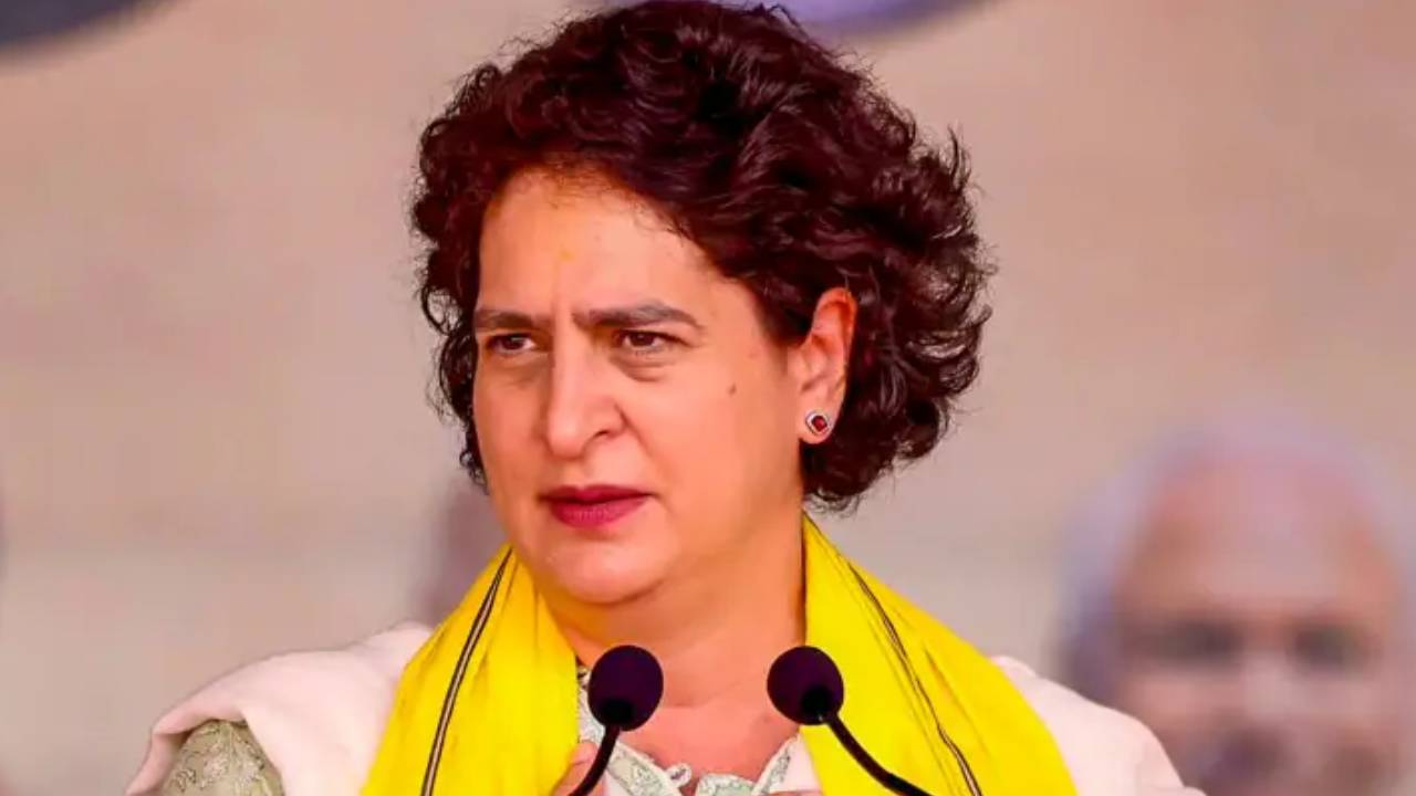 Rajasthan Election : झुंझुनू की रैली में प्रियंका गांधी ने इन्दिरा गाँधी को याद करके क्या कहा ?