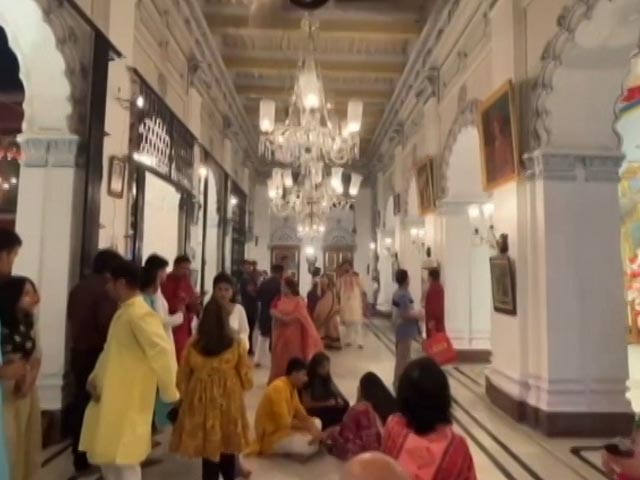 A Family's 414-Year Legacy And Durga Puja