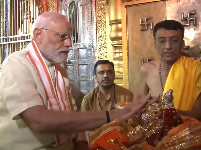 PM Modi Offers Prayers At Goddess Amba Temple In Gujarat's Banaskatha