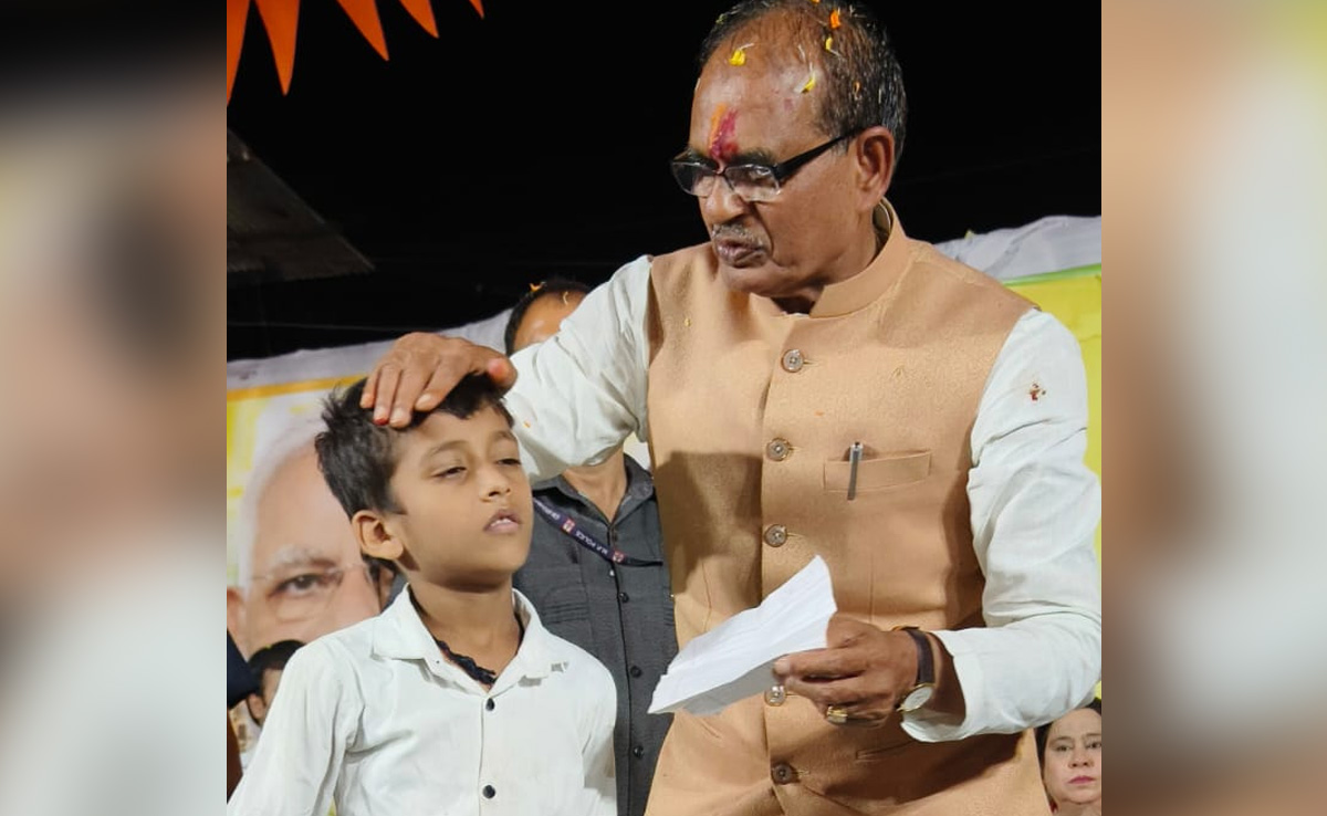 बच्चे ने लगाई गुहार- मामा ! मेरे अब्बा को बचा लो, शिवराज ने तुरंत किया इलाज का इंतजाम