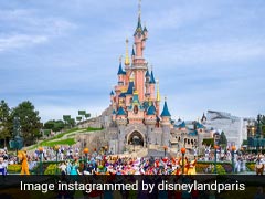 European Politicians Reach Disneyland After A Technical Glitch In The Train Signalling