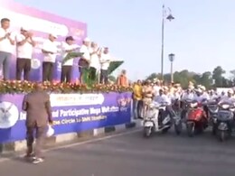 Rajasthan Election: जयपुर में निकली मतदाता जागरूकता रैली, मुख्य चुनाव आयुक्त ने दिखाई हरी झंडी