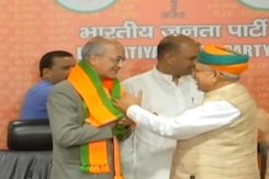 राजस्थान विधानसभा चुनाव: भवानी सिंह कालवी और विश्वराज सिंह बीजेपी में शामिल राजस्थान विधानसभा चुनाव: भवानी सिंह कालवी और विश्वराज सिंह बीजेपी में शामिल