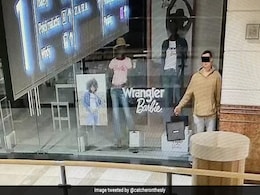 Thief In Poland Poses As Mannequin Before Stealing Jewellery From Mall, Arrested Thief In Poland Poses As Mannequin Before Stealing Jewellery From Mall, Arrested