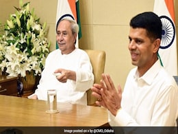 CM नवीन पटनायक के पूर्व निजी सचिव को मिली बड़ी जिम्मेदारी, ओडिशा सरकार में बने कैबिनेट मंत्री CM नवीन पटनायक के पूर्व निजी सचिव को मिली बड़ी जिम्मेदारी, ओडिशा सरकार में बने कैबिनेट मंत्री