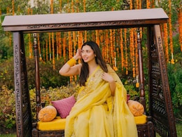 Mahira Khan Pregnant At 41: Why Is Pregnancy Different After 40?