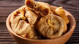 Stock Up These 5 Must-Have Dry Fruits In Winter And Enjoy Rewards Of Up To 20%. See How