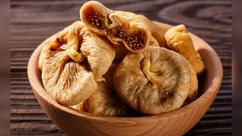 अगर मैं रोज 1 अंजीर खाऊं तो क्या होगा? Doctor Saleem ने बताया 15 दिनों तक अंजीर खाने के फायदे, सही तरीका और सही समय