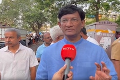 Goregaon Fire: इमारत में रह रहे लोगों ने बताई आग लगने की 'असली वजह'  Goregaon Fire: इमारत में रह रहे लोगों ने बताई आग लगने की 'असली वजह'