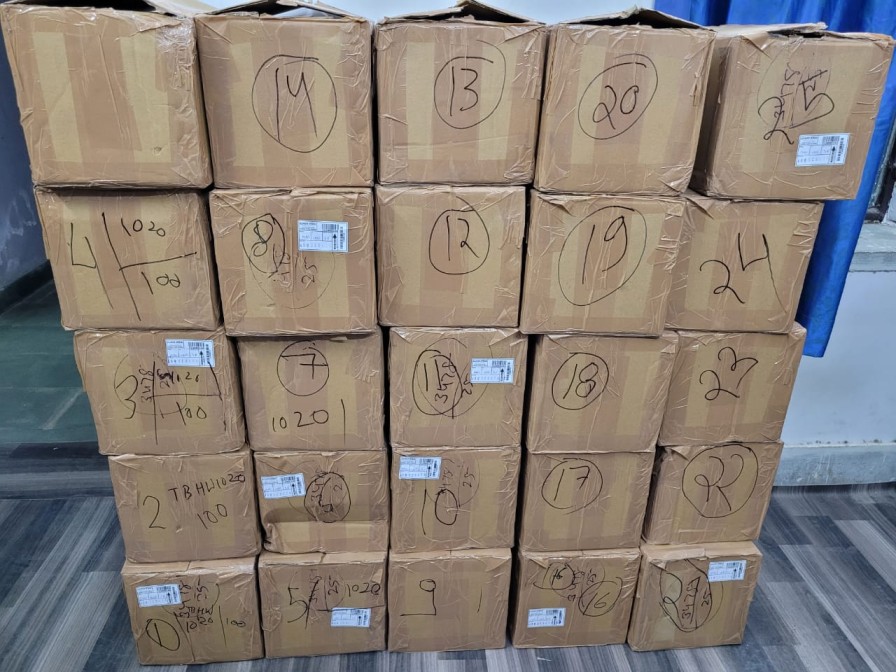 नशीली दवाइयों के 50 कार्टन बरामद, अफीम युक्त इस दवा का लोग नशे के लिए करते हैं प्रयोग