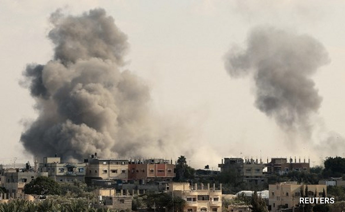 Israel Bombs Hit Only Exit Route For Gaza Residents: Reports