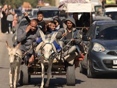 इजरायल-हमास युद्ध : गाजा का हाल बेहाल, खारा पानी पीने को मजबूर लोग, सड़कों पर सड़ रहे कूड़े के ढेर