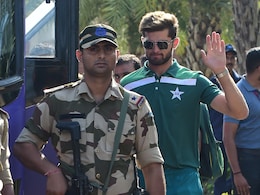 Shaheen Afridi's "Selfie After 5 Wickets" Promise Ahead Of India vs Pakistan Clash