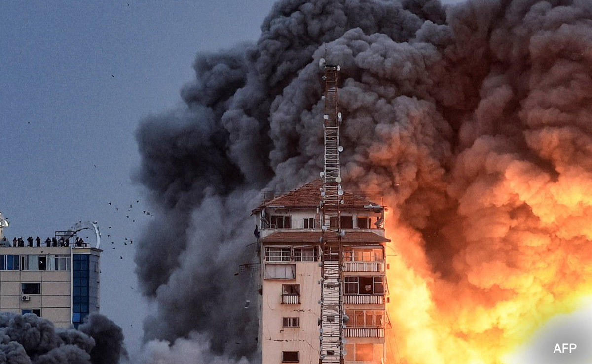 UN Experts Seek Probe Into Alleged War Crimes In Israel, Palestinian Areas