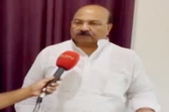 बिहार में जातिगत जनगणना पर जेडीयू विधायक सुनील कुमार पिंटू ने उठाए सवाल बिहार में जातिगत जनगणना पर जेडीयू विधायक सुनील कुमार पिंटू ने उठाए सवाल