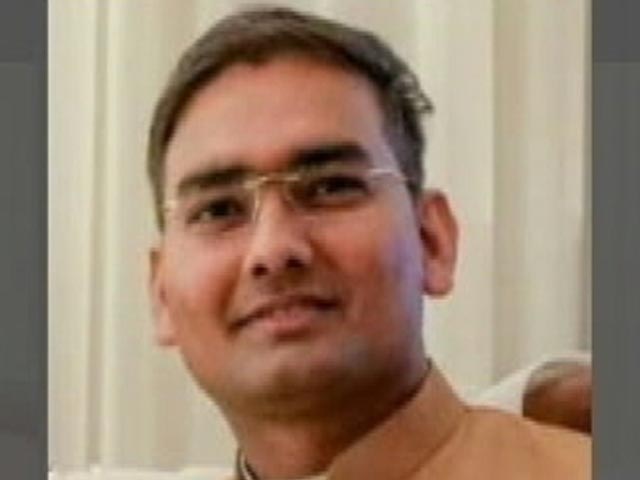 सर्वेश मिश्रा से 9 घंटे तक ED ने की पूछताछ, SC ने गवाह के बयान की विश्वसनीयता पर उठाए सवाल