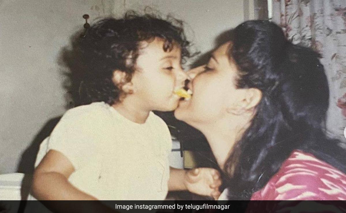 2 मिनट के सीन के लिए 14 घंटे क्लोरीन के पानी में रही ये एक्ट्रेस, तस्वीर दिख रही बच्ची बन चुकी है रवि तेजा से लेकर रामचरण तक की हीरोइन