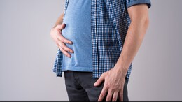 Sick Of Constant Bloating? Incorporate These Drinks In Your Diet For Relief