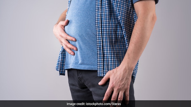 Consuming large amounts of milk or milk products in one sitting can increase the likelihood of bloating