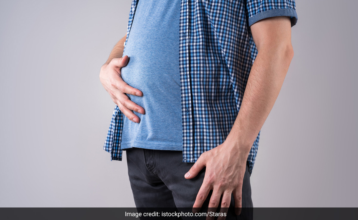 Consuming large amounts of milk or milk products in one sitting can increase the likelihood of bloating