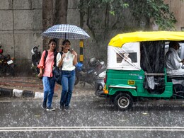Rainfall In Delhi, Suburbs Leads To 6-Degree Drop In Temperature