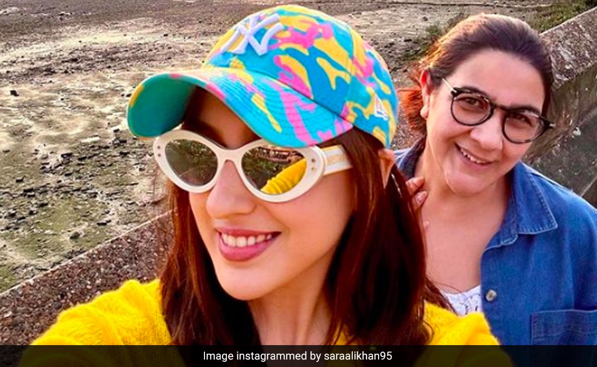 Sara Ali Khan And Mom Amrita Singh Are Currently "Villains In <i>Villayat</i>." See London Pics
